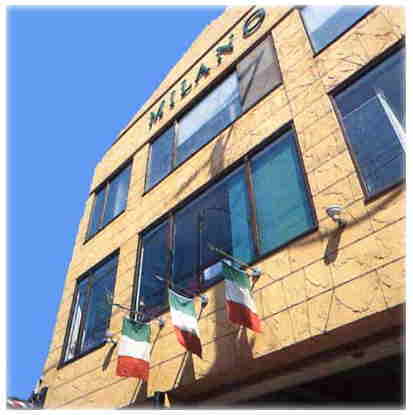 MILANO店舗前面
